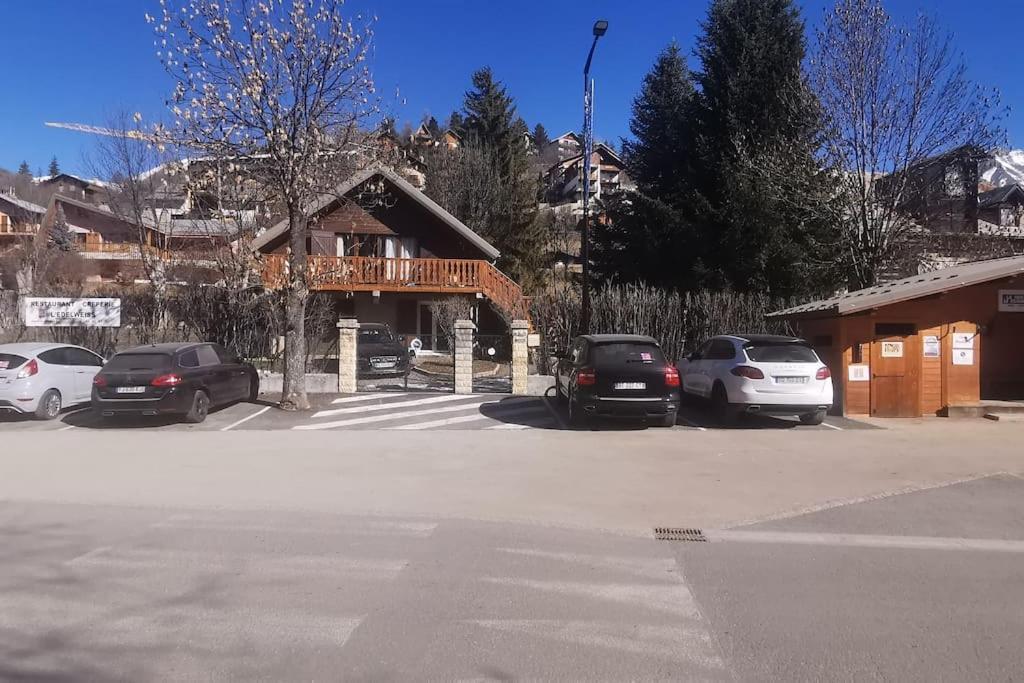 Le Picoulet : Appartement Tout Confort Coeur De Village Ла-Фу Экстерьер фото